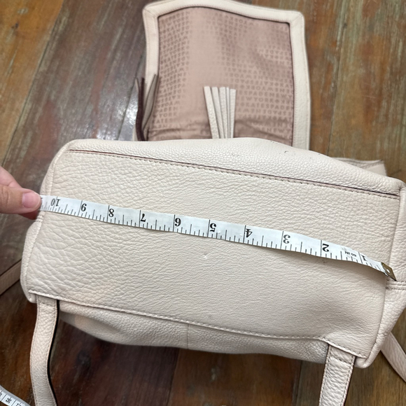 Kate Spade Beige Leather Drawstring Backpack Purse One Size Women’s - Picture 11 of 12